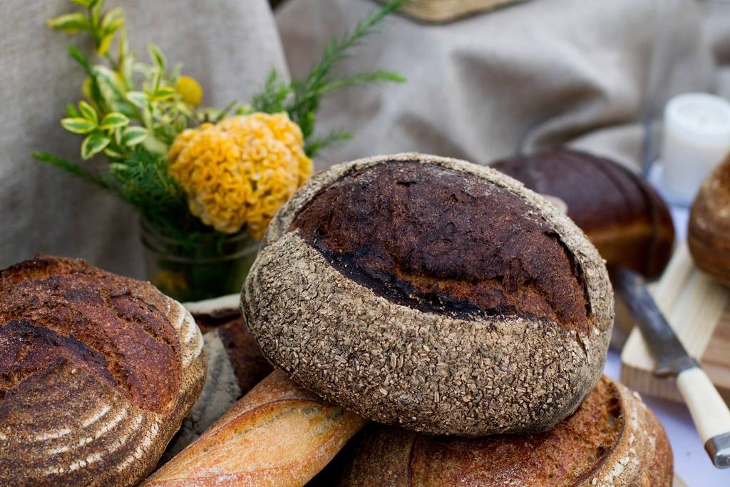 Rustieke broden en baguettes